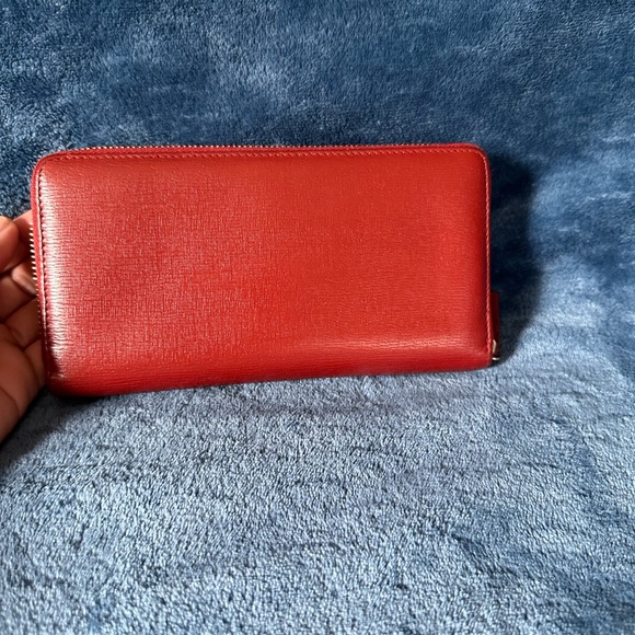 Gucci Zipper Wallet Red Orange - Picture 4 of 7